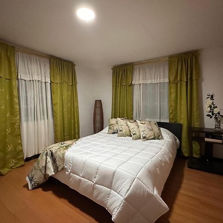 Bed and Breakfast El Refugio Del Colibri Санта-Роса-де-Кабаль Экстерьер фото